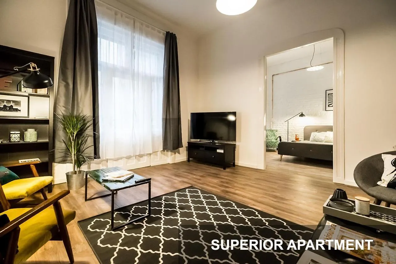 Bpr Whistle Arts Industrial Apartment Budapest